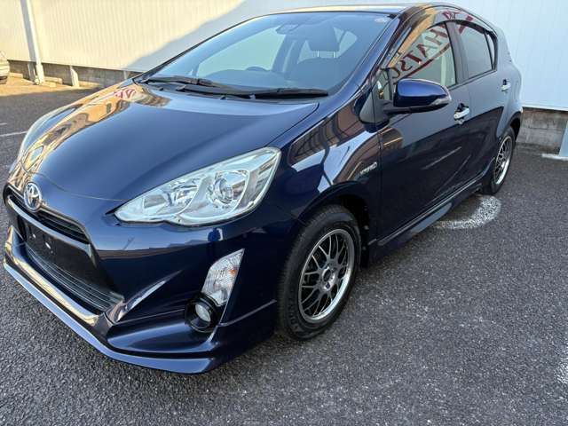 トヨタ アクア １．５ Ｓ スタイルブラック H29年 (東海) 99