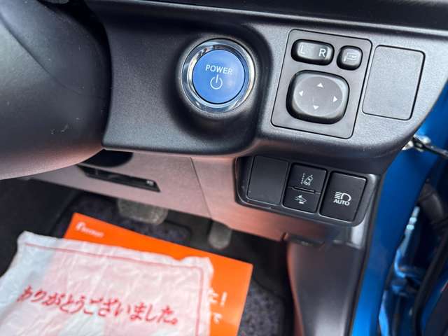 トヨタ アクア １．５ Ｇ H29年 (東海) 99