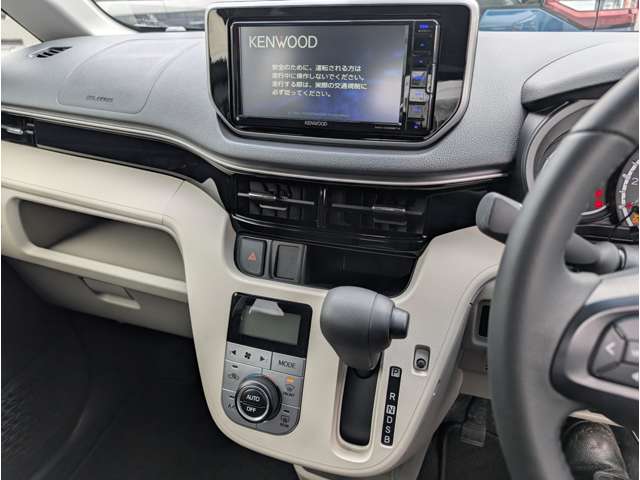 ダイハツ ムーヴ ６６０ Ｘ リミテッドＩＩ ＳＡＩＩＩ R5年 (東海) 99