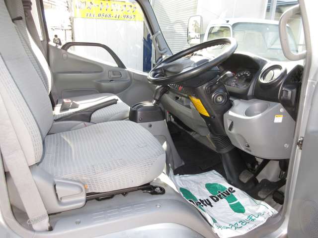 トヨタ トヨエース パネルバン H25年 (東海) 99