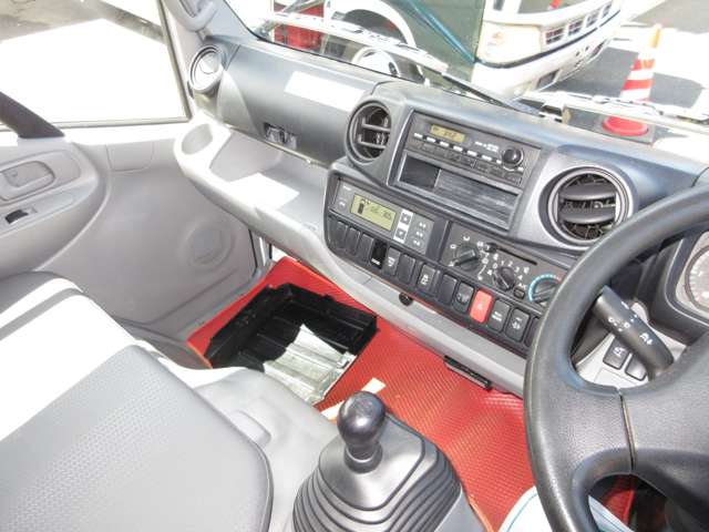 トヨタ トヨエース 低温冷凍車 H28年 (東海) 99