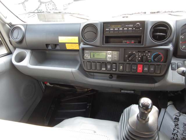 トヨタ トヨエース アルミバン H29年 (東海) 99