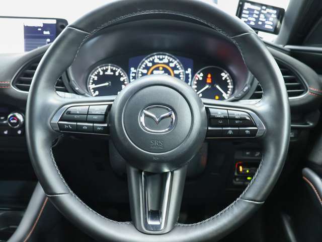 マツダ ＭＡＺＤＡ３　ファストバック ２．０ ２０Ｓ レトロスポーツエディション R6年 (東海) 99