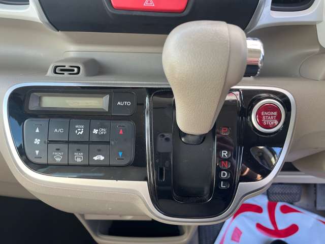 ホンダ Ｎ　ＢＯＸ ６６０ カスタムＧ Ｌパッケージ H28年 (関東) 99