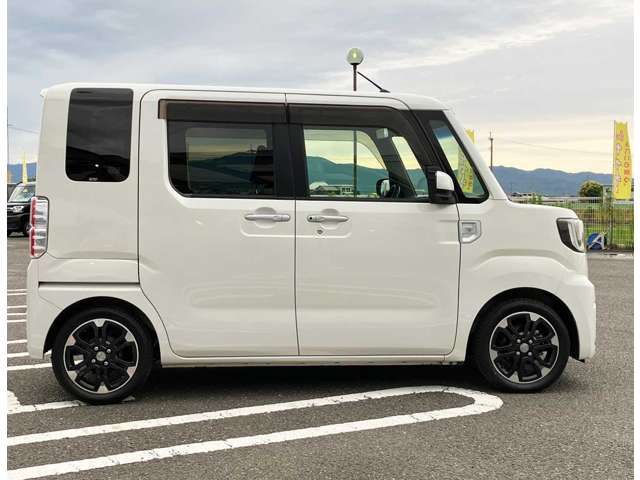 ダイハツ ウェイク ６６０ Ｘ モンベルバージョン ＳＡ H27年 (四国) 99