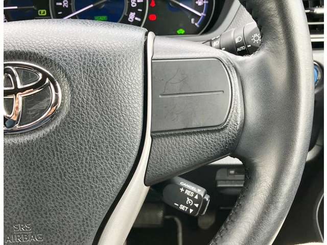 トヨタ ヴォクシー １．８ ハイブリッド ＺＳ 煌ＩＩＩ R3年 (四国) 99