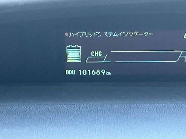トヨタ プリウス １．８ Ｓ H25年 (四国) 99