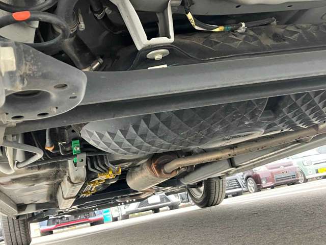 ダイハツ ミラ　イース ６６０ Ｇ リミテッド ＳＡＩＩＩ R4年 (四国) 99