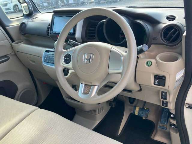 ホンダ Ｎ　ＢＯＸ ６６０ Ｇ Ｌパッケージ H28年 (四国) 99