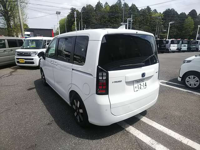 ホンダ フリード　ハイブリッド １．５ Ｅ：ＨＥＶ エアー ＥＸ R8年 (関東) 99