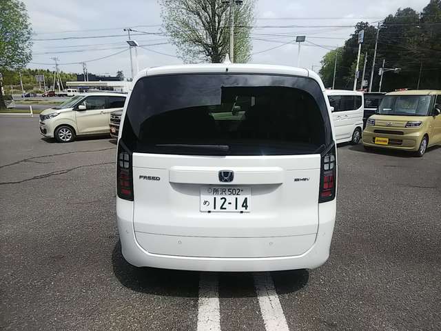 ホンダ フリード　ハイブリッド １．５ Ｅ：ＨＥＶ エアー ＥＸ R8年 (関東) 99