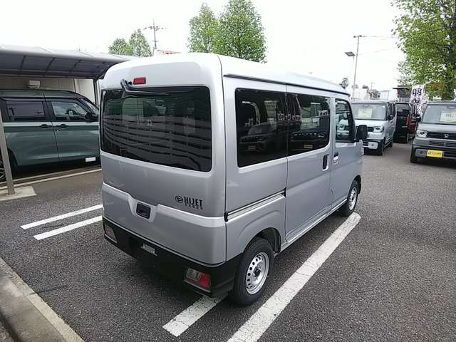 ダイハツ ハイゼットカーゴ ６６０ デラックス R7年 (関東) 99