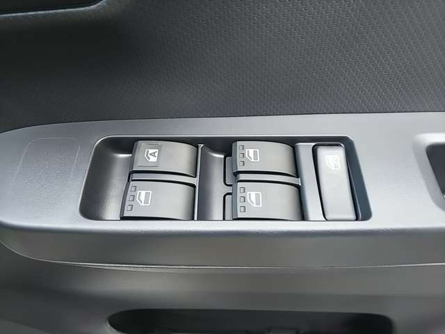 ダイハツ ミラ　イース ６６０ Ｌ ＳＡＩＩＩ R7年 (関東) 99