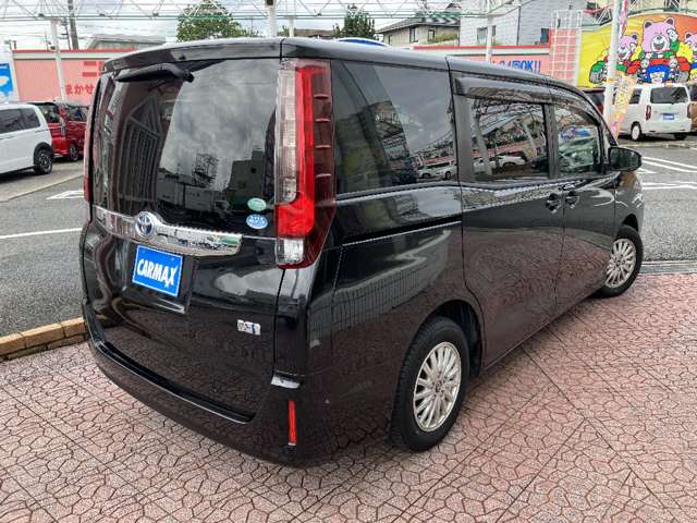 トヨタ ノア １．８ ハイブリッド Ｘ H27年 (関東) 99