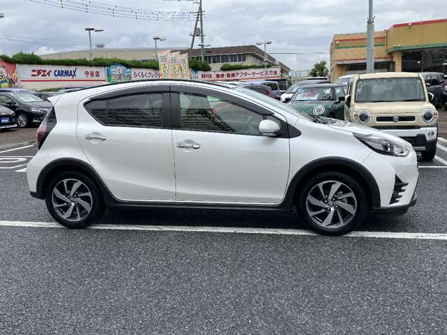 トヨタ アクア １．５ クロスオーバー グラム R2年 (関東) 99
