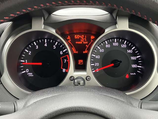 日産 ジューク １．５ １５ＲＸ アーバンセレクション パーソナライゼーション H27年 (関東) 99