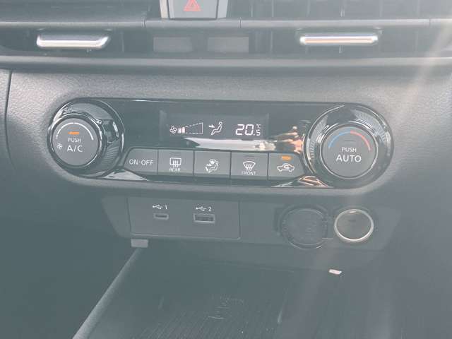 日産 ノートオーラ １．２ ＡＵＴＥＣＨ R7年 (関東) 99