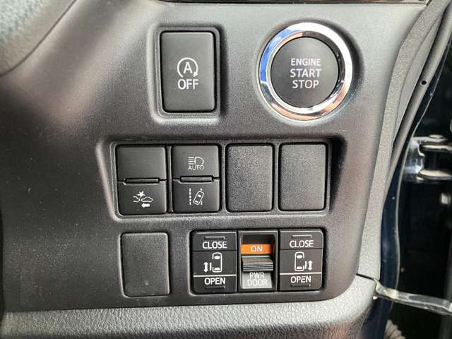 トヨタ ノア ２．０ ＳＩ ＷＸＢＩＩＩ R3年 (関東) 99