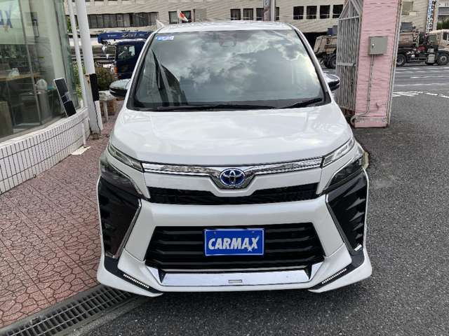トヨタ ヴォクシー １．８ ハイブリッド ＺＳ 煌ＩＩ R1年 (関東) 99