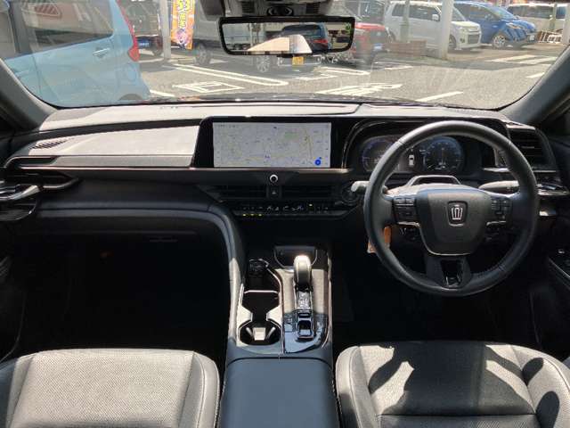 トヨタ クラウン　スポーツ　ハイブリッド ２．５ Ｚ Ｅ－ＦＯＵＲ ４ＷＤ R5年 (関東) 99