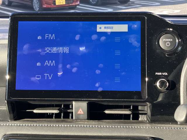 トヨタ ヴォクシー １．８ ハイブリッド Ｓ－Ｚ R7年 (関東) 99