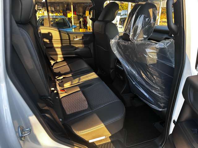 トヨタ ランドクルーザー２５０ ２．７ ＶＸ ４ＷＤ R6年 (関東) 99