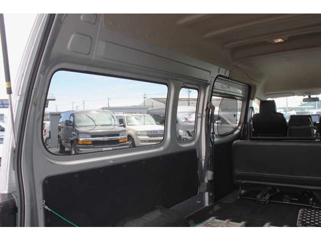 日産 ＮＶ３５０キャラバン ２．５ ＤＸ スーパーロングボディ ハイルーフ H26年 (関東) 99
