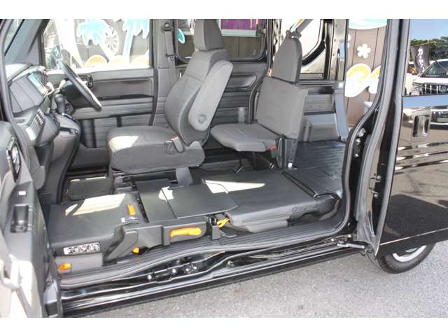 ホンダ Ｎ−ＶＡＮ ６６０ ＋スタイル ファン ホンダセンシング ４ＷＤ R2年 (関東) 99