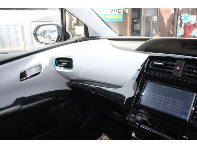 トヨタ プリウスＰＨＶ １．８ Ａ R1年 (関東) 99