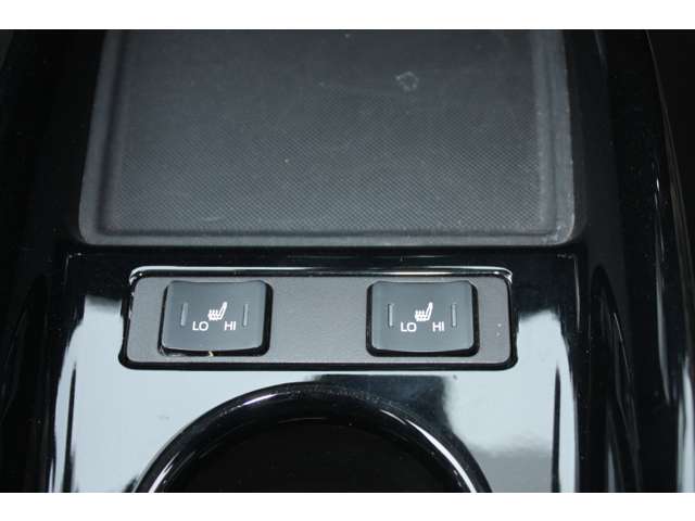 トヨタ プリウスＰＨＶ １．８ Ａ R1年 (関東) 99