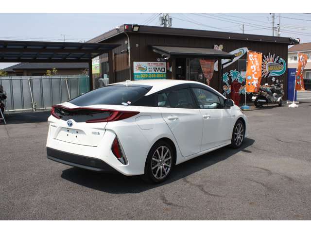 トヨタ プリウスＰＨＶ １．８ Ａ R1年 (関東) 99