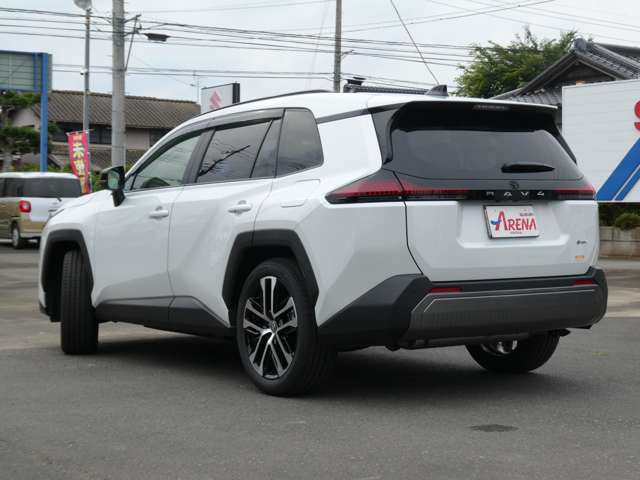 トヨタ ＲＡＶ４ ２．５ Ｚ Ｅ－ＦＯＵＲ ４ＷＤ R8年 (関東) 99