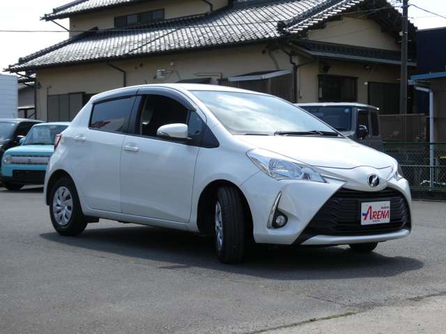 トヨタ ヴィッツ １．３ Ｆ H29年 (関東) 99