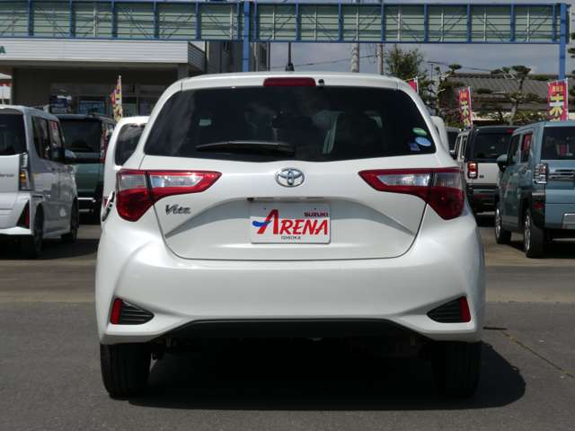 トヨタ ヴィッツ １．３ Ｆ H29年 (関東) 99