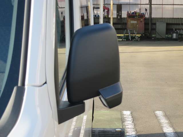 ダイハツ ハイゼットカーゴ ６６０ デラックス R7年 (関東) 99