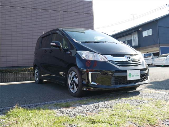 ホンダ フリード　ハイブリッド １．５ ジャストセレクション H27年 (九州・沖縄) 99