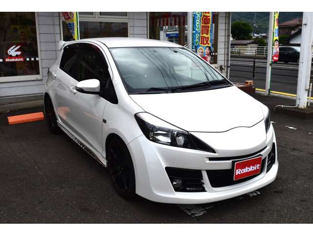 トヨタ ヴィッツ １．５ ＲＳ Ｇ'Ｓ スマートパッケージ H27年 (東北) 99