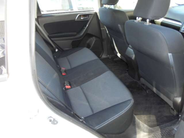 スバル フォレスター ２．０Ｉ ４ＷＤ H26年 (甲信越・北陸) 99