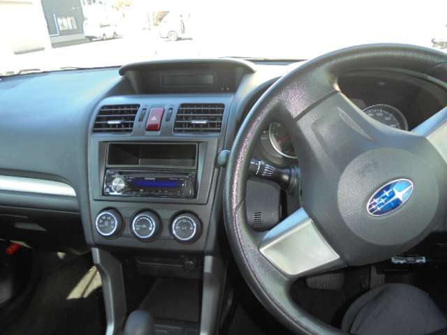 スバル フォレスター ２．０Ｉ ４ＷＤ H26年 (甲信越・北陸) 99