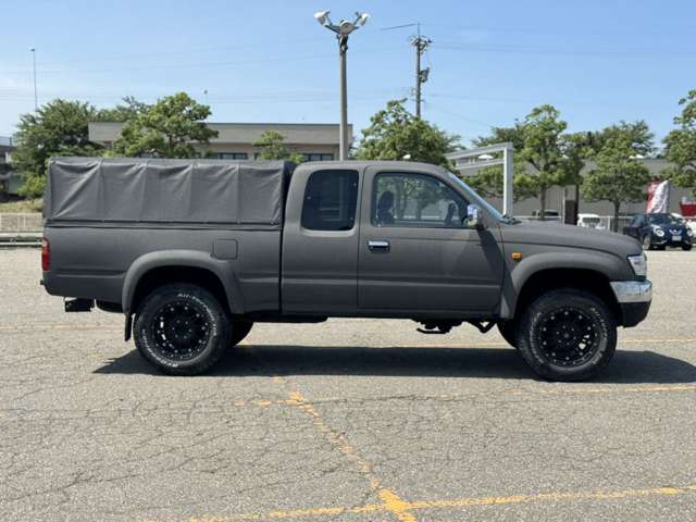 トヨタ ハイラックストラック スポーツピックアップ ３．０ エクストラキャブ ワイドボディ ディーゼル ４ＷＤ H16年 (甲信越・北陸) 99