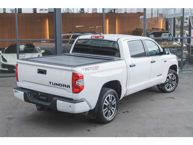 米国トヨタ タンドラ クルーマックス ＳＲ５ ５．７ Ｖ８ ４ＷＤ R3年 (北海道) 99