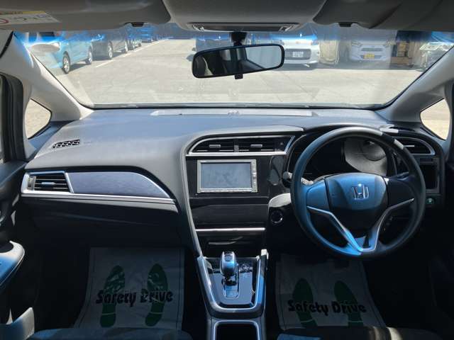 ホンダ シャトル １．５ ハイブリッド ホンダセンシング ４ＷＤ H30年 (北海道) 99
