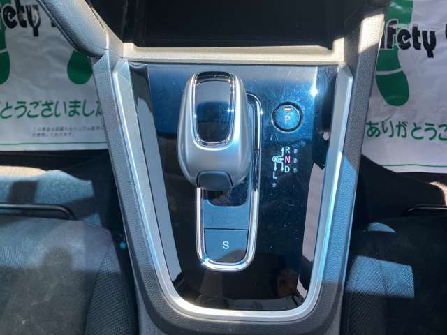 ホンダ シャトル １．５ ハイブリッド ホンダセンシング ４ＷＤ H30年 (北海道) 99