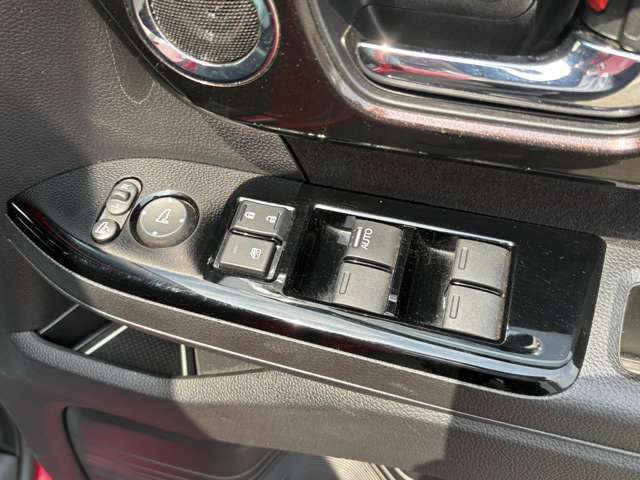 ホンダ Ｎ　ＢＯＸ カスタム ６６０ Ｇ Ｌ ターボ ホンダセンシング ４ＷＤ R1年 (北海道) 99