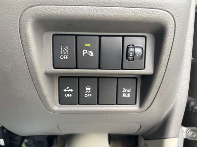 日産 ＮＶ１００クリッパー ６６０ ＤＸ セーフティパッケージ ハイルーフ ５ＡＧＳ車 ４ＷＤ R2年 (北海道) 99