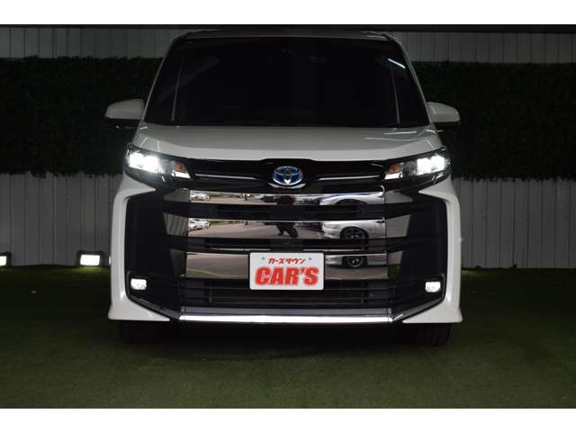 トヨタ ノア １．８ ハイブリッド Ｇ Ｅ－ＦＯＵＲ ４ＷＤ R5年 (北海道) 99