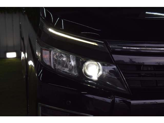 トヨタ ヴォクシー ２．０ ＺＳ ４ＷＤ H29年 (北海道) 99