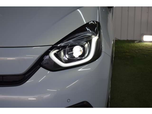 ホンダ フィット １．３ ホーム ４ＷＤ R3年 (北海道) 99