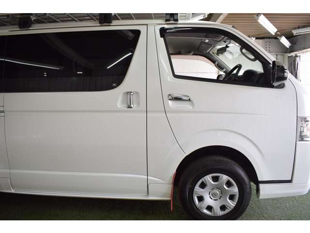 トヨタ ハイエースバン ３．０ スーパーＧＬ ダークプライム ロングボディ ディーゼルターボ ４ＷＤ H29年 (北海道) 99