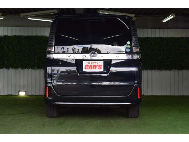 トヨタ ヴォクシー ２．０ Ｖ ４ＷＤ H29年 (北海道) 99